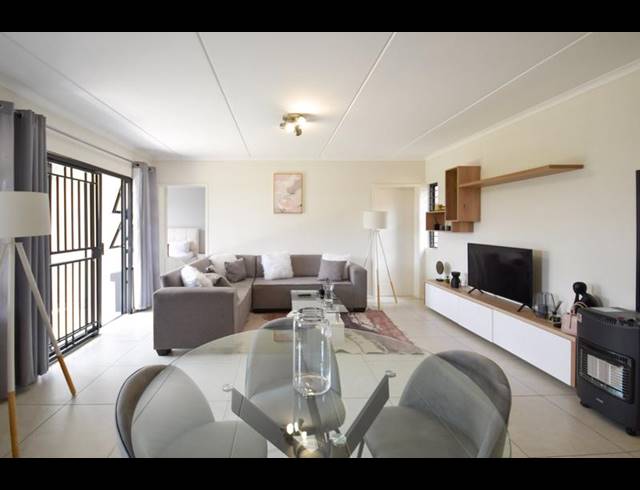 2 BEDROOM APARTMENT FOR SALE IN GOLDEN FIELDS ESTATE